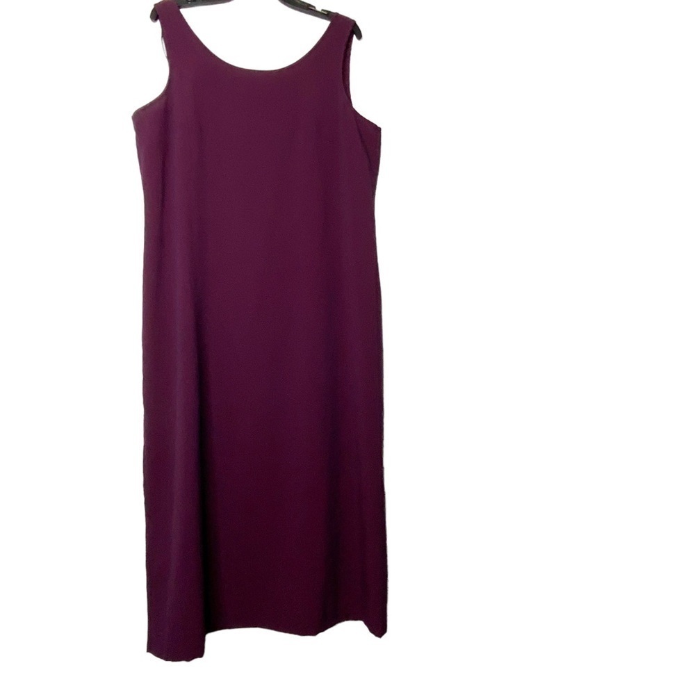 Melissa Harper burgundy maxi dress. Size 16
